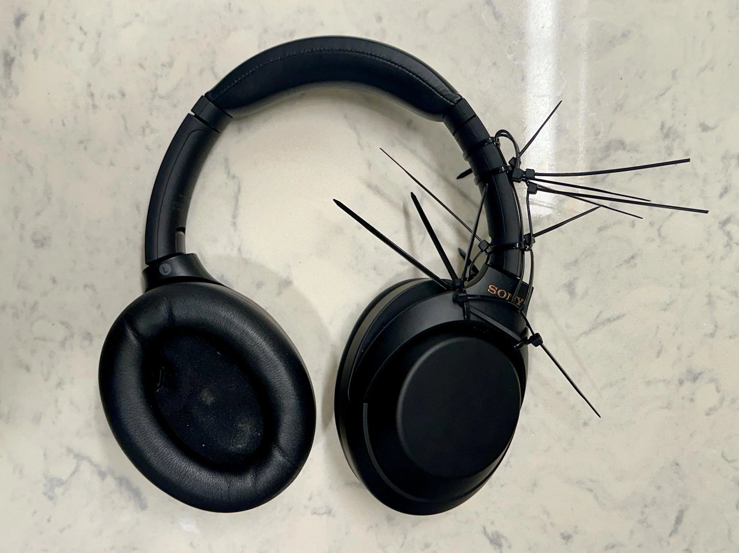 Guide to Replacing Sony Headphone Sliders on WH-1000XM4 and WH-1000XM3