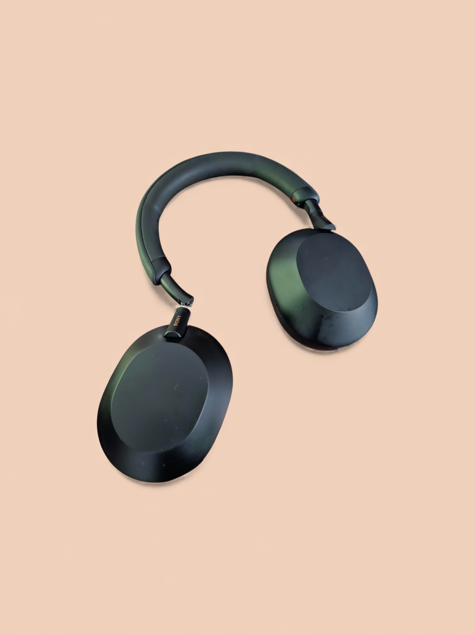 Sony WH-1000XM5 Hinge Broken